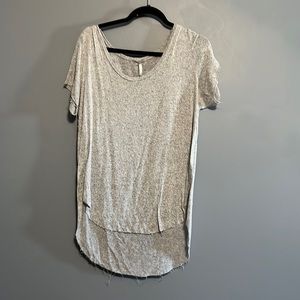 Grey distress tee